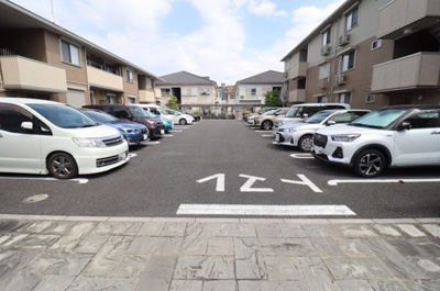 【駐車場】 | バリスサイト Ｆ | 駐車場