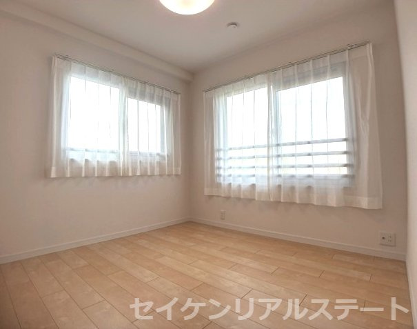 グリーンコーポ淵野辺の洋室