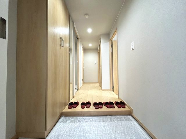 シティパレス富士見町の玄関