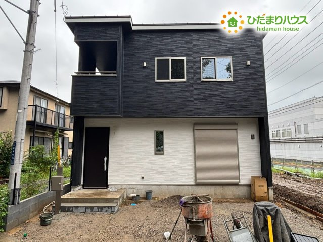 東松山市小松原町　新築一戸建て　01の外観