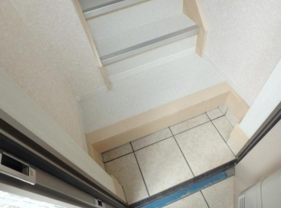 中野区江原町２丁目のアパート