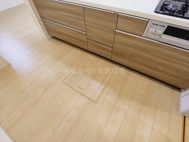 【キッチン】 | 川越市下小坂　全5棟　4号棟 | キッチン床下収納庫
