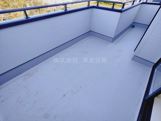 【バルコニー】 | 川越市下小坂　全5棟　4号棟 | お洗濯にも便利なバルコニー付き