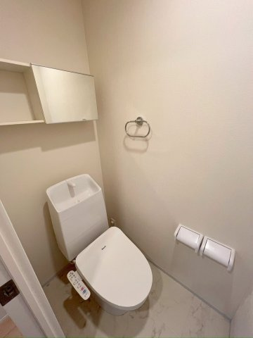 ザ・パーク本駒込のトイレ|清潔感のあるトイレです