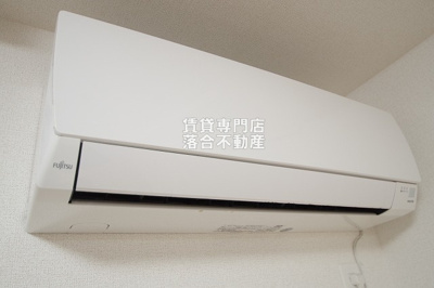 【設備】 | ルミエール | エアコン完備