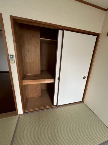 ジュネスシマムラの収納