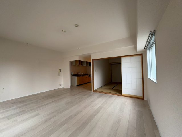リーベンイセヤマ｜名古屋市の賃貸ならMy賃貸の居間・リビング|リーベンイセヤマ
