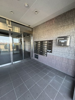 【エントランス】 | Ulti磐船駅前