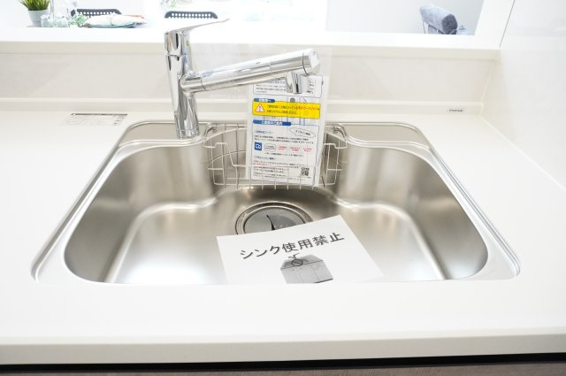 越谷市大字弥十郎 新築分譲住宅のキッチン