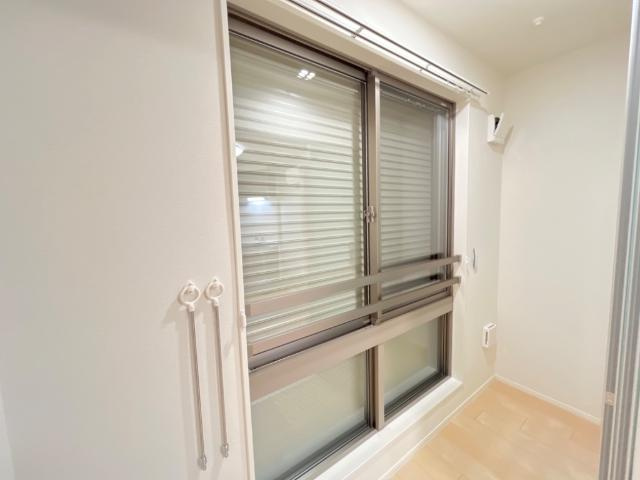 ビルゲ高柳のその他|電動シャッター（イメージ）
