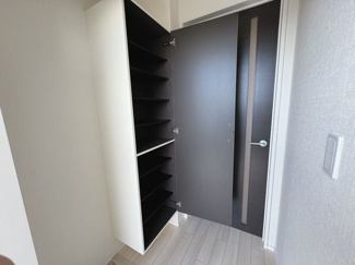 【玄関】 | （仮称）千葉市中央区大森町新築アパート | ※同タイプの写真です。