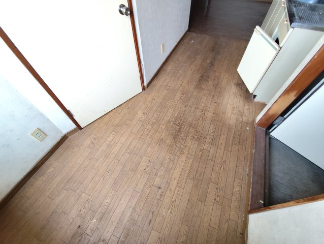 南篠崎4丁目住宅付店舗戸建の内装