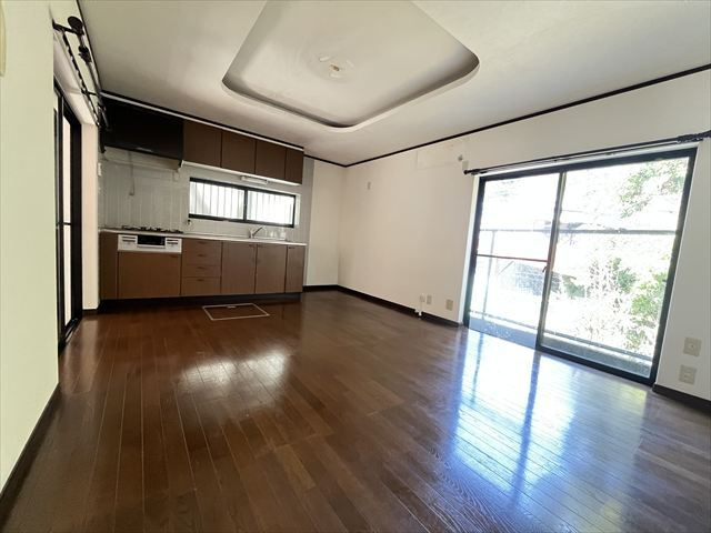 太子町山田戸建の居間・リビング