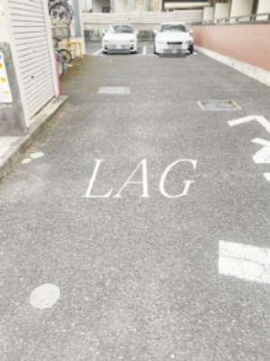 【駐車場】 | パレンテラ宮原 | 駐車場です。