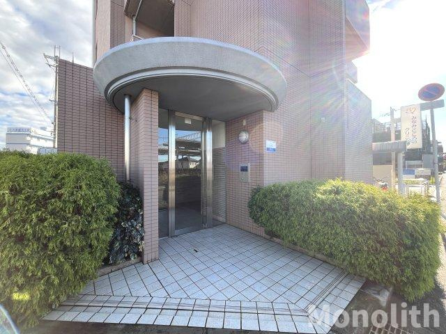 スカイビュー宝泉のエントランス