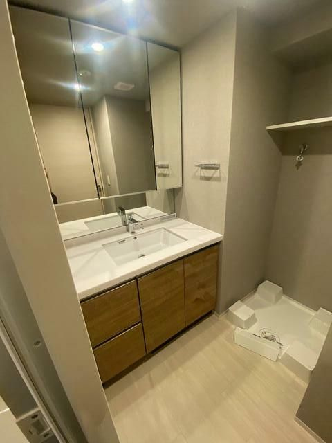 クレストコート錦糸町の独立洗面台