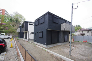 【前面道路含む現地写真】 | 【仲介手数料無料！！】川崎市麻生区王禅寺東4丁目　新築戸建て（全3棟）B号棟　5480万円