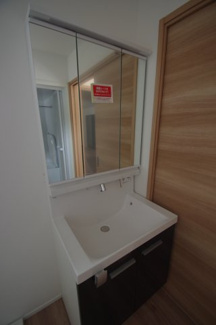 【独立洗面台】 | 【仲介手数料無料！！】川崎市麻生区王禅寺東4丁目　新築戸建て（全3棟）B号棟　5480万円