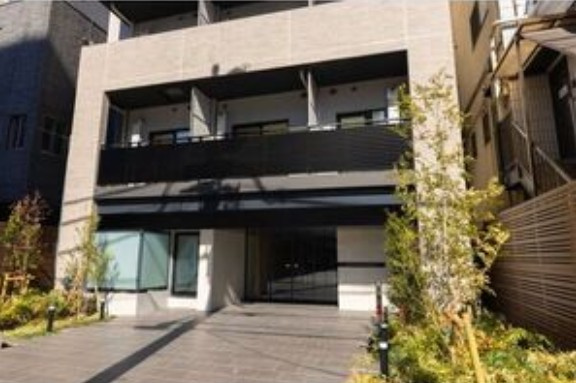 【エントランス】