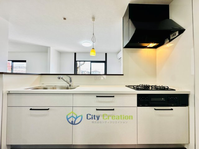 海老名市中新田5丁目　中古戸建　68.35坪のキッチン