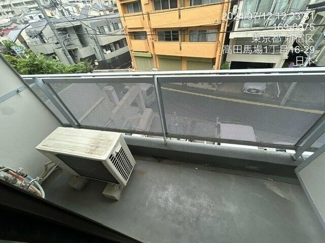 ＫＩＫビルのバルコニー