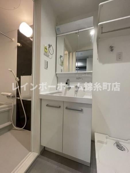 robot home お花茶屋の独立洗面台