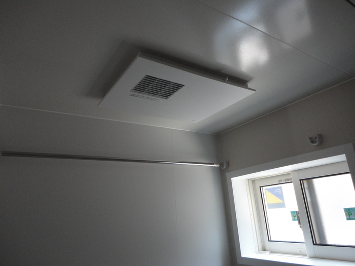 アメージングパルの浴室|浴室換気乾燥機