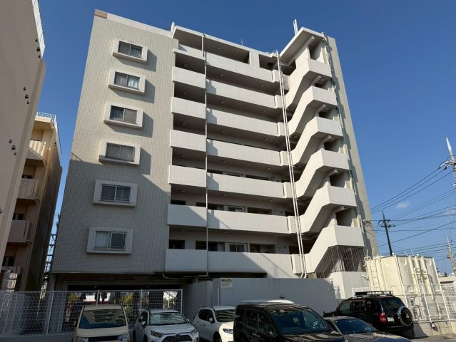 プレミスト北谷プロムナードクルーズ（中古マンション）の外観