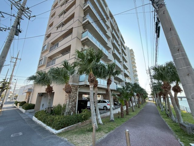 プレミスト北谷プロムナードクルーズ（中古マンション）の外観