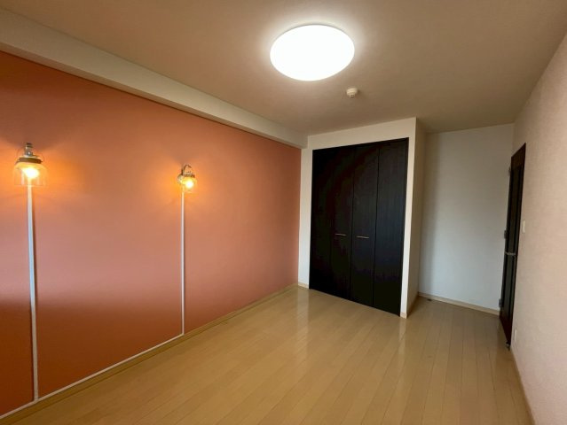 プレミスト北谷プロムナードクルーズ（中古マンション）の洋室