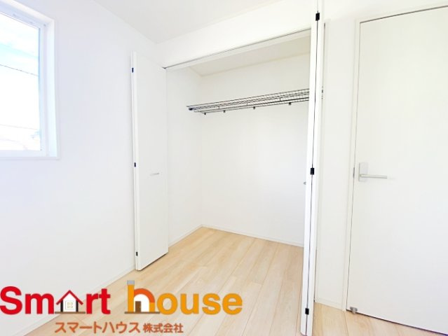 武蔵村山市中藤　新築5棟の収納|クローゼットがあるだけで楽しみも増えますね♪普段使わない物などをしまえるので部屋も気持ちもスッキリ！