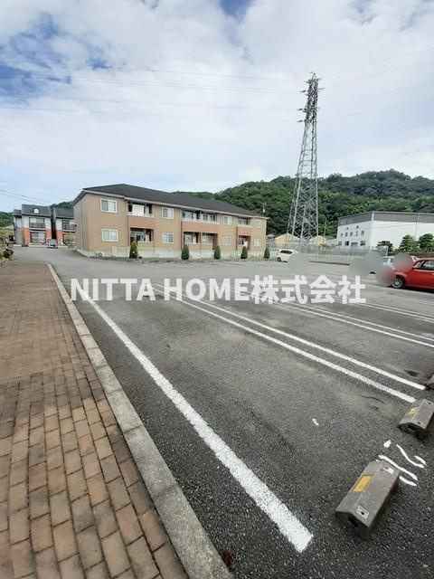 クラールＢの駐車場|敷地内駐車場になります◎