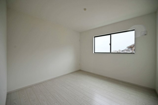 テラシエ花屋敷つつじガ丘新築一戸建て│4LDK+並列駐車2台可の洋室|-洋室6.1帖(2F)-