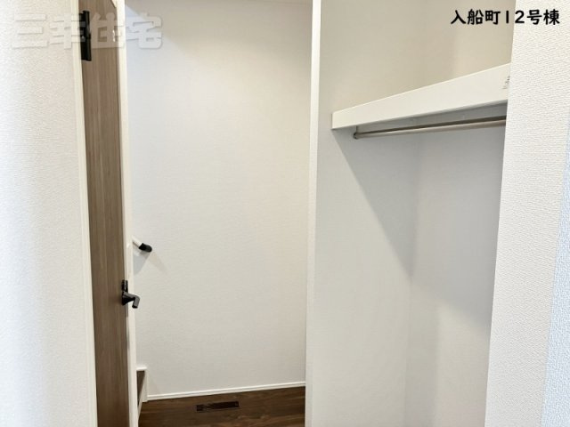 碧南市入船町の収納|ご家族全員でご利用できるファミリークローク