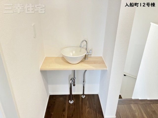碧南市入船町の洗面所|2階に洗面あります！