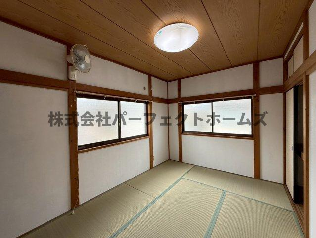 池之宮2丁目戸建　賃貸の和室|ゆったりとくつろげる和室です