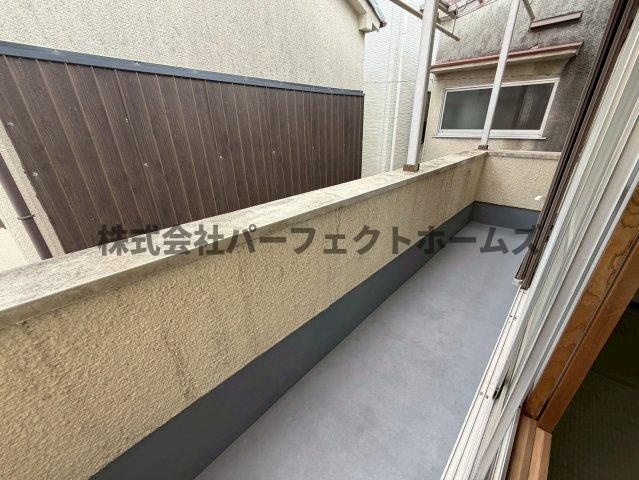 池之宮2丁目戸建　賃貸のバルコニー|バルコニーがあります