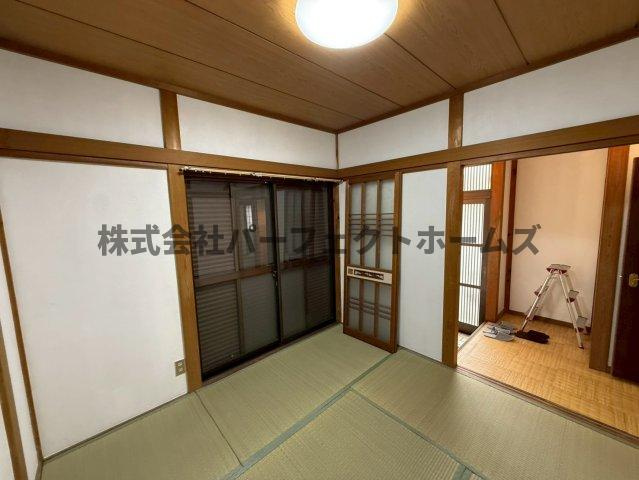 池之宮2丁目戸建　賃貸の和室|日本らしい落ち着いた雰囲気の和室です