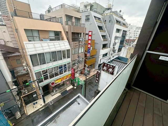 カーサ ヴェデュータの設備|広々バルコニー♪