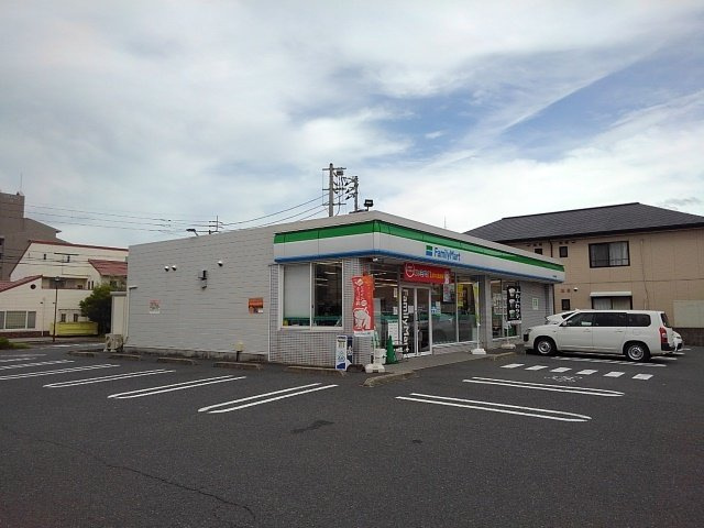 ホワイト・リバーの周辺|ファミリーマート宇多津駅東店まで280m