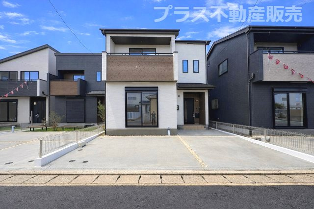 【外観】 | 春日市須玖北5丁目　F号棟（全7棟）【仲介手数料無料・0円】 | 完成しました。物件内部もご見学頂けます。プラス不動産販売にお任せ下さい。