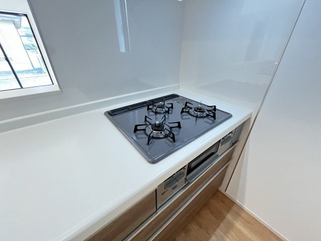 【キッチン】 | 春日市須玖北5丁目　F号棟（全7棟）【仲介手数料無料・0円】 | 現地写真。