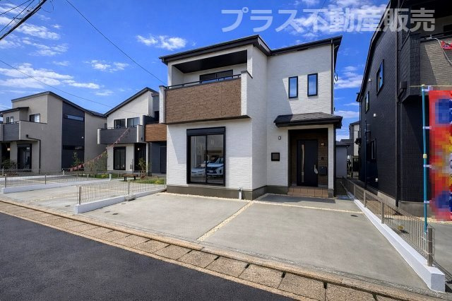 【外観】 | 春日市須玖北5丁目　F号棟（全7棟）【仲介手数料無料・0円】 | 現地写真。プラス不動産販売なら、現場の全ての棟をまとめてご見学頂けます。