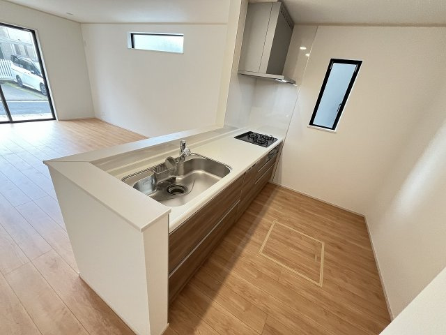 【キッチン】 | 春日市須玖北5丁目　F号棟（全7棟）【仲介手数料無料・0円】 | 現地写真。
