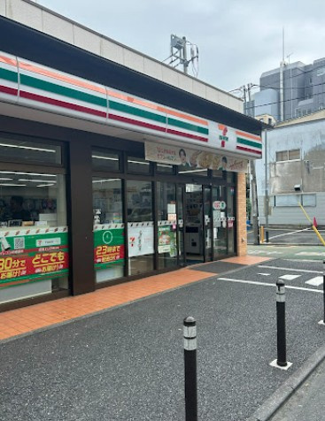 レジディア新宿イーストⅢの周辺