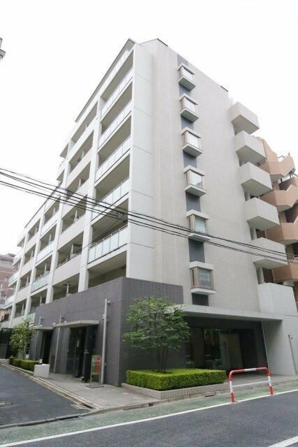 パークプリエ神楽坂の外観