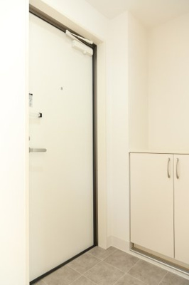 【玄関】 | グランドライフ戸畑 | ゆったりとした玄関です※写真は類似です