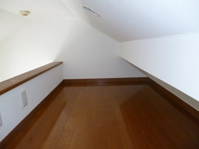 【内装】 | ライフピアルシーダ | ロフト
※同設備の別室写真を使用しております。