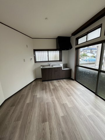 【中古】入間市高倉リフォーム中古住宅の居間・リビング|ダイニングキッチンです！