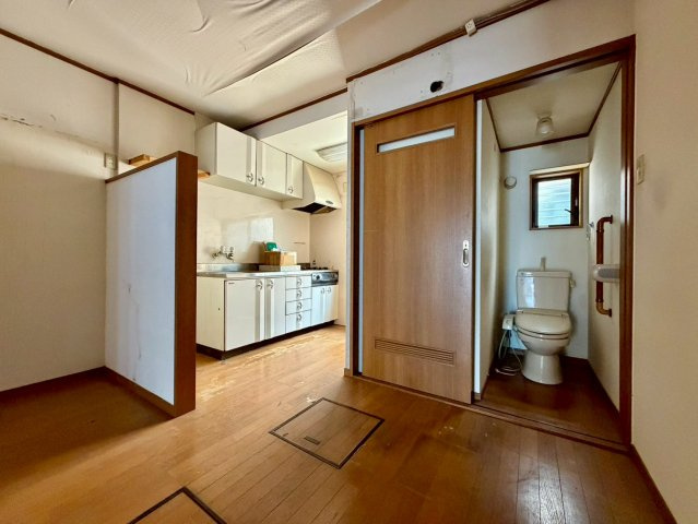 寝屋川市石津南町　店舗付き住宅のキッチン